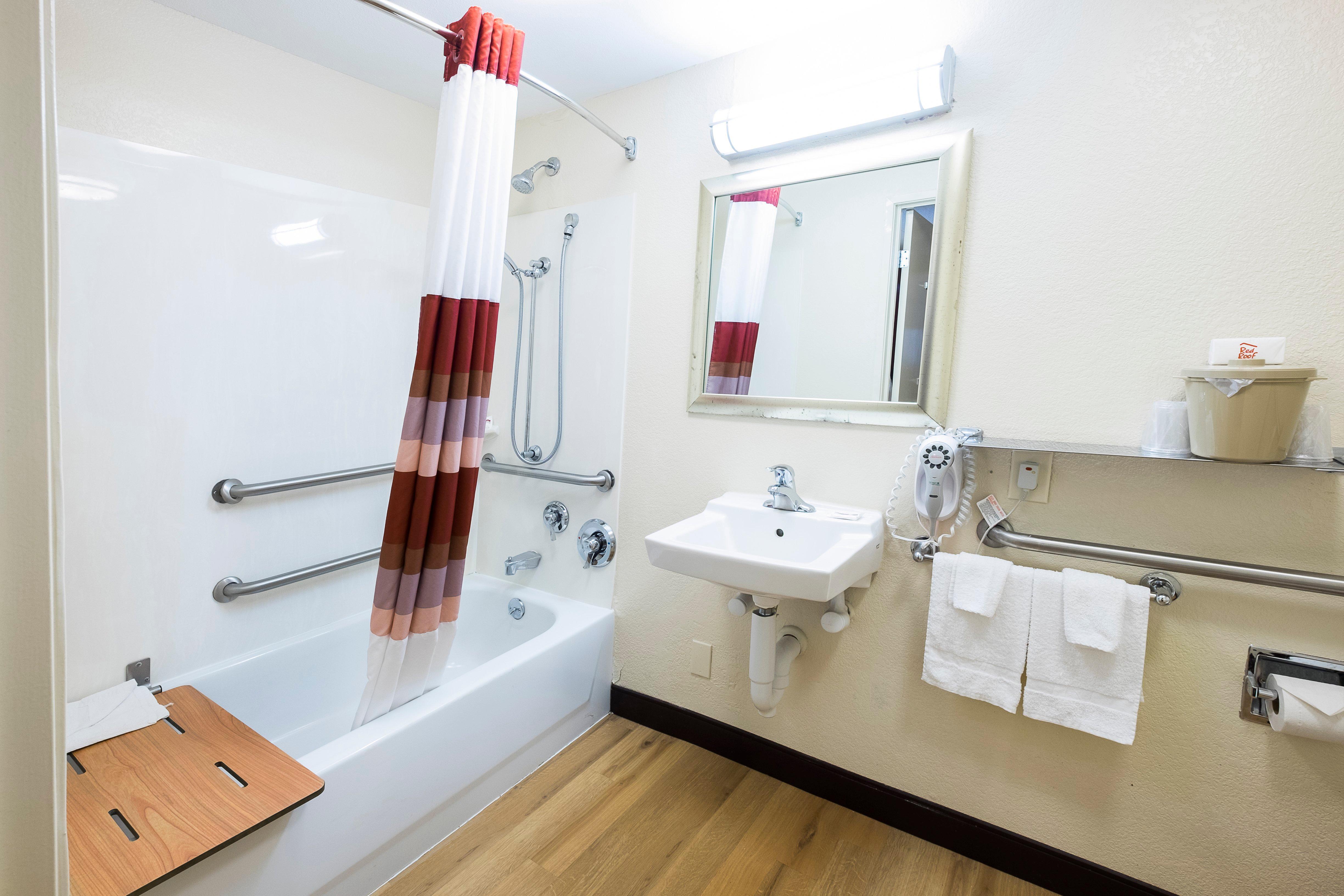 Red Roof Inn Boston - Southborough/Worcester Zewnętrze zdjęcie