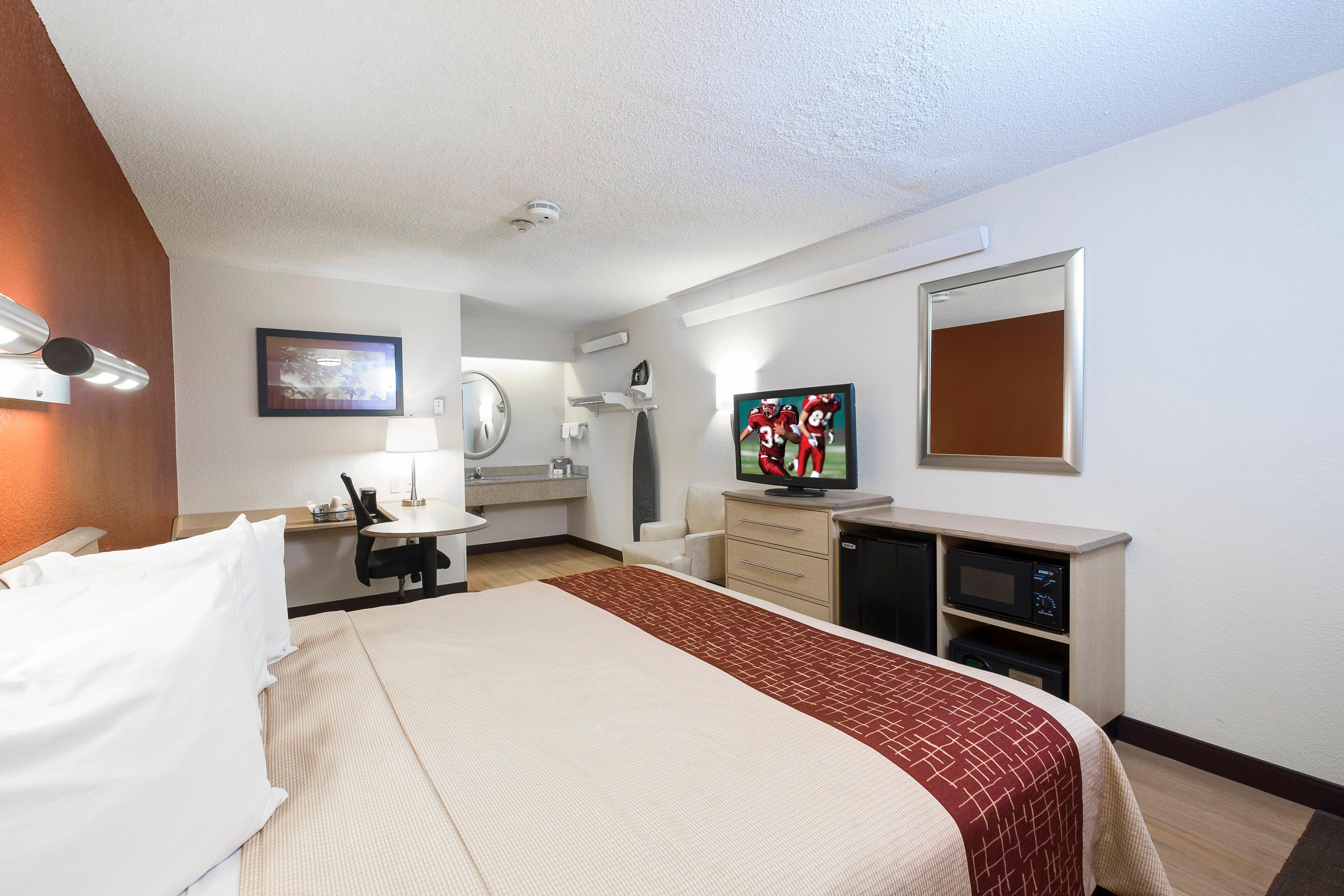 Red Roof Inn Boston - Southborough/Worcester Zewnętrze zdjęcie